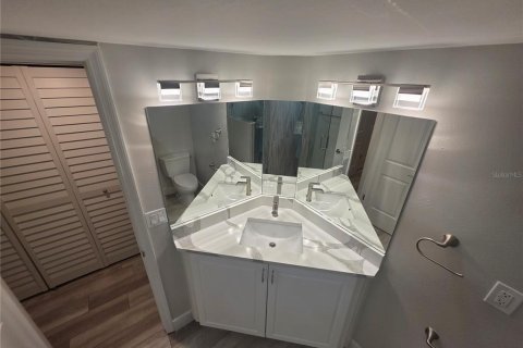 Copropriété à vendre à Sarasota, Floride: 2 chambres, 114.46 m2 № 2386609 - photo 26