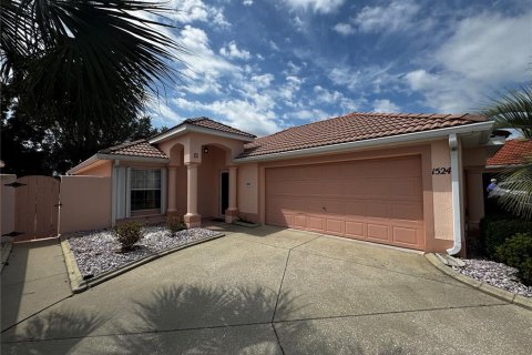 Villa ou maison à Lady Lake, Floride 2 chambres, 111.39 m2 № 2100045