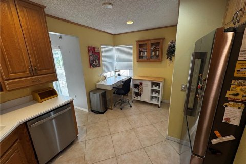 Villa ou maison à louer à Lady Lake, Floride: 2 chambres, 111.39 m2 № 2100045 - photo 7