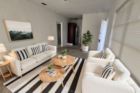 Villa ou maison à North Miami Beach, Floride 2 chambres, 135.17 m2 № 2023861