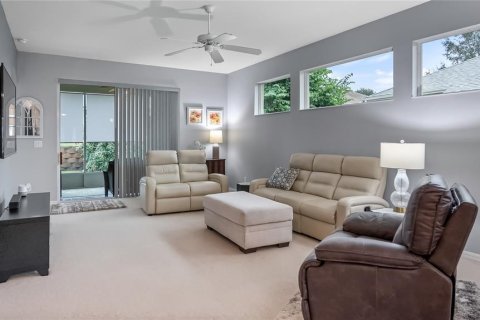 Casa en venta en Leesburg, Florida, 3 dormitorios, 148.74 m2 № 1917666 - foto 10