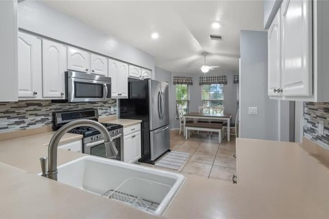 Casa en venta en Leesburg, Florida, 3 dormitorios, 148.74 m2 № 1917666 - foto 11