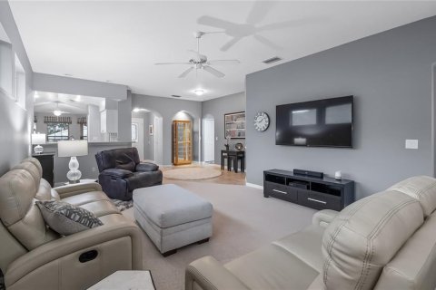 Casa en venta en Leesburg, Florida, 3 dormitorios, 148.74 m2 № 1917666 - foto 8