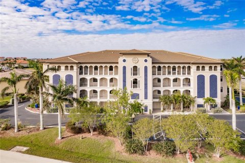 Condominio en venta en Punta Gorda, Florida, 2 dormitorios, 171.03 m2 № 1543298 - foto 1