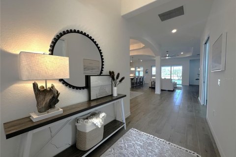 Villa ou maison à louer à Punta Gorda, Floride: 3 chambres, 190.08 m2 № 2104788 - photo 3