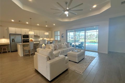 Villa ou maison à louer à Punta Gorda, Floride: 3 chambres, 190.08 m2 № 2104788 - photo 4