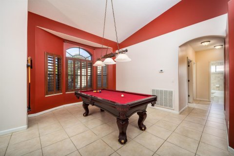 House in Port St. Lucie, Florida 3 bedrooms, 214.23 sq.m. № 2422212 - photo 8