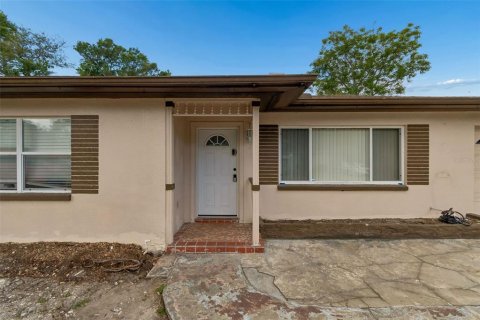 House in Clearwater, Florida 2 bedrooms, 127.37 sq.m. № 2094530 - photo 3