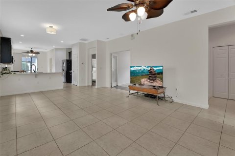 House in DeLand, Florida 3 bedrooms, 153.29 sq.m. № 1508119 - photo 8