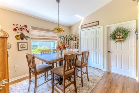House in Spring Hill, Florida 3 bedrooms, 160.54 sq.m. № 1853663 - photo 20