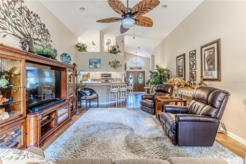 House in Spring Hill, Florida 3 bedrooms, 160.54 sq.m. № 1853663 - photo 14