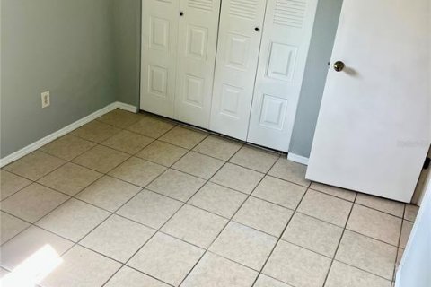 Apartment in Gainesville, Florida 2 bedrooms, 78.04 sq.m. № 2212103 - photo 12
