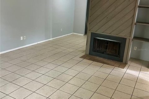 Apartment in Gainesville, Florida 2 bedrooms, 78.04 sq.m. № 2212103 - photo 3