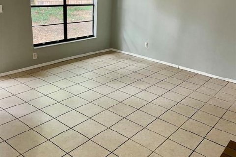 Apartment in Gainesville, Florida 2 bedrooms, 78.04 sq.m. № 2212103 - photo 6
