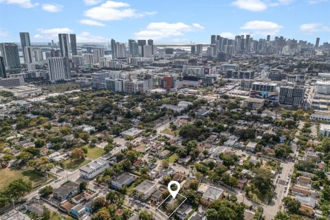 Купить виллу или дом в Майами, Флорида 2 спальни, 91.42м2, № 1601578 - фото 10