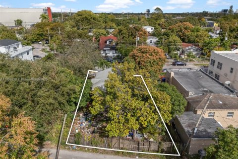 Купить виллу или дом в Майами, Флорида 2 спальни, 91.42м2, № 1601578 - фото 6