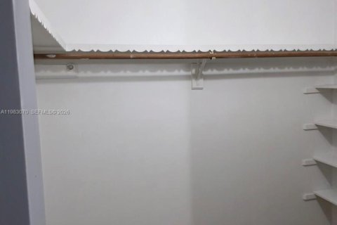 Copropriété à vendre à Lauderhill, Floride: 1 chambre, 86.21 m2 № 2049901 - photo 12