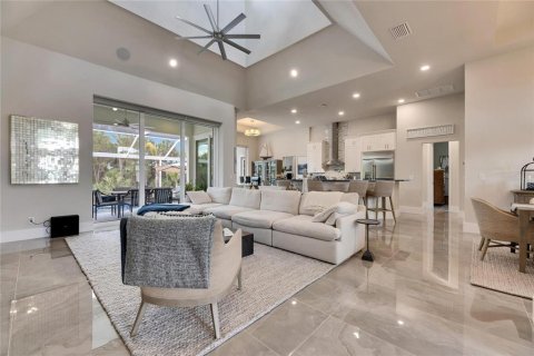 Casa en venta en Apollo Beach, Florida, 4 dormitorios, 234.67 m2 № 1613342 - foto 18