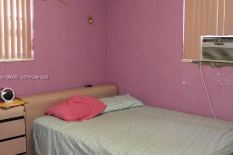 Villa ou maison à vendre à Miami Gardens, Floride: 3 chambres, 91.79 m2 № 2023893 - photo 9