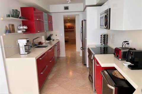 Condominio en alquiler en Sunny Isles Beach, Florida, 3 dormitorios, 205.31 m2 № 2023845 - foto 17