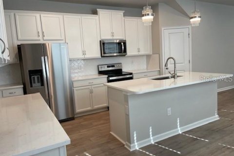 Touwnhouse à louer à Brandon, Floride: 3 chambres, 154.87 m2 № 2114169 - photo 6