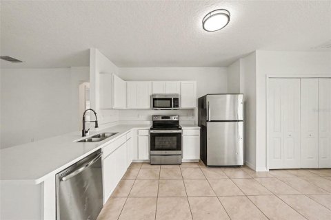 Villa ou maison à vendre à Wimauma, Floride: 3 chambres, 122.72 m2 № 2287905 - photo 9