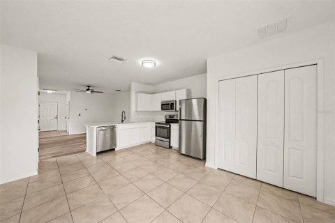 Villa ou maison à vendre à Wimauma, Floride: 3 chambres, 122.72 m2 № 2287905 - photo 10