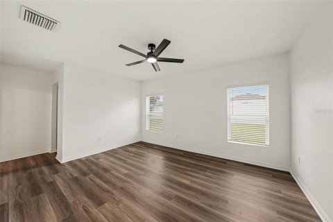Villa ou maison à vendre à Wimauma, Floride: 3 chambres, 122.72 m2 № 2287905 - photo 17