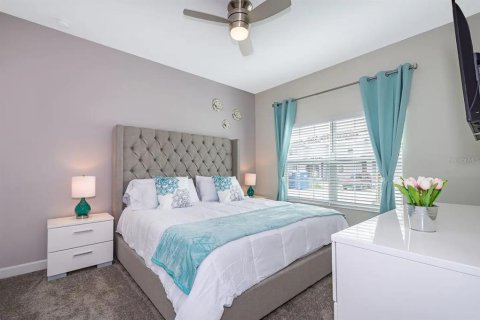 Adosado en venta en Kissimmee, Florida, 4 dormitorios, 177.81 m2 № 1449717 - foto 9