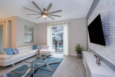 Adosado en venta en Kissimmee, Florida, 4 dormitorios, 177.81 m2 № 1449717 - foto 3