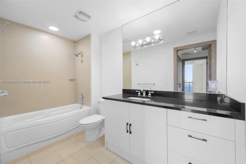 Copropriété à vendre à Miami, Floride: 2 chambres, 93.46 m2 № 1941448 - photo 26