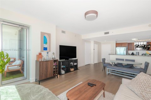 Copropriété à vendre à Miami, Floride: 2 chambres, 93.46 m2 № 1941448 - photo 10