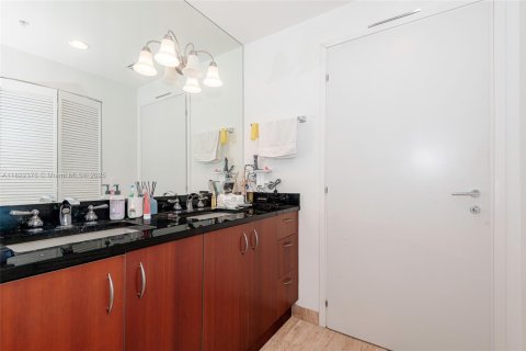 Copropriété à vendre à Miami, Floride: 2 chambres, 93.46 m2 № 1941448 - photo 15