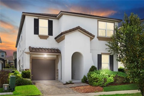Villa ou maison à vendre à Kissimmee, Floride: 7 chambres, 328.22 m2 № 2142705 - photo 2