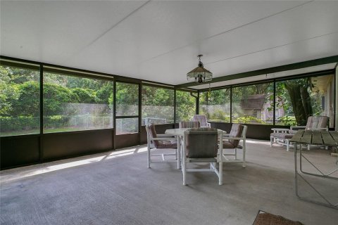 House in Windermere, Florida 4 bedrooms, 243.22 sq.m. № 2095642 - photo 26