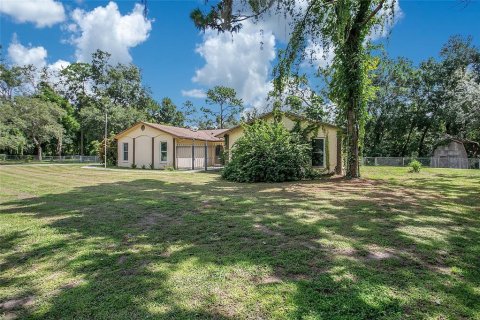 House in Windermere, Florida 4 bedrooms, 243.22 sq.m. № 2095642 - photo 30