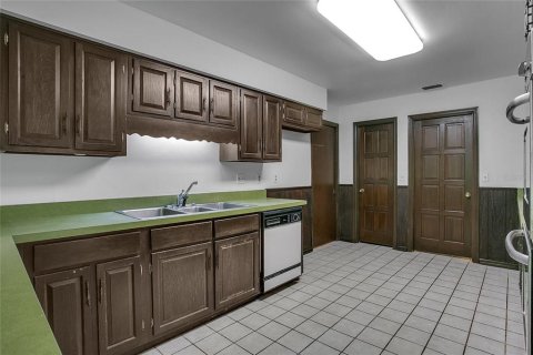 House in Windermere, Florida 4 bedrooms, 243.22 sq.m. № 2095642 - photo 2