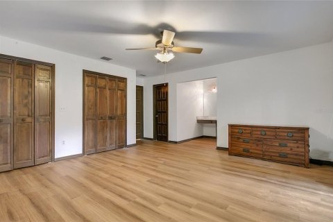 House in Windermere, Florida 4 bedrooms, 243.22 sq.m. № 2095642 - photo 12