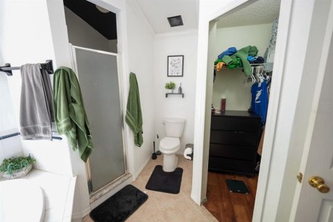 House in Orlando, Florida 3 bedrooms, 107.58 sq.m. № 1679553 - photo 17