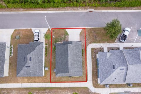 House in Tavares, Florida 2 bedrooms, 67.45 sq.m. № 2230578 - photo 20