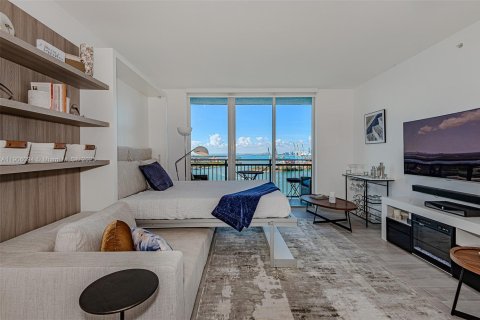 Купить кондоминиум в Майами-Бич, Флорида 1 спальня, 72.46м2, № 1965781 - фото 4