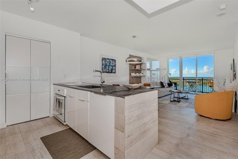 Купить кондоминиум в Майами-Бич, Флорида 1 спальня, 72.46м2, № 1965781 - фото 11