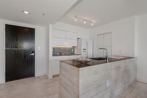 Купить кондоминиум в Майами-Бич, Флорида 1 спальня, 72.46м2, № 1965781 - фото 10