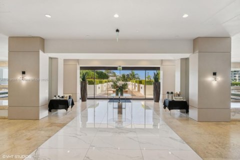 Copropriété à vendre à Aventura, Floride: 2 chambres, 105.91 m2 № 1974725 - photo 9