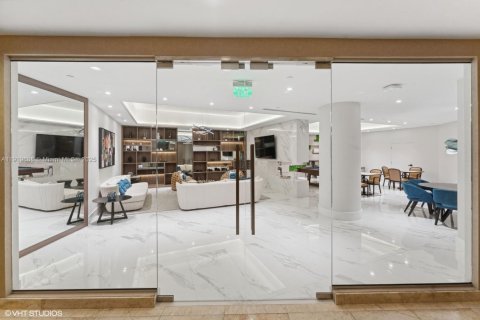 Copropriété à vendre à Aventura, Floride: 2 chambres, 105.91 m2 № 1974725 - photo 17