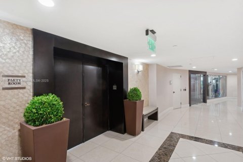 Copropriété à vendre à Aventura, Floride: 2 chambres, 105.91 m2 № 1974725 - photo 22