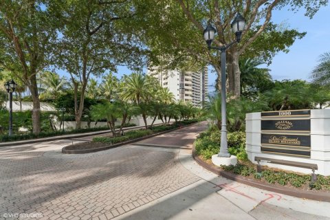 Copropriété à vendre à Aventura, Floride: 2 chambres, 105.91 m2 № 1974725 - photo 7