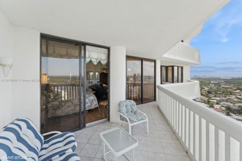 Copropriété à vendre à Aventura, Floride: 2 chambres, 105.91 m2 № 1974725 - photo 6