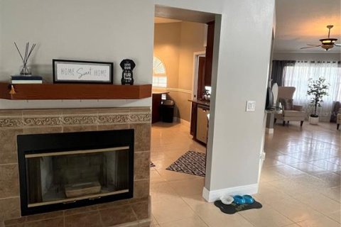Villa ou maison à vendre à Tampa, Floride: 5 chambres, 219.99 m2 № 2403504 - photo 13
