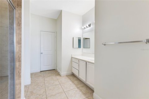 Casa en venta en Orlando, Florida, 4 dormitorios, 198.9 m2 № 1915992 - foto 11